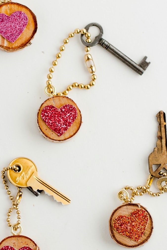 diy glitter projects key chain 