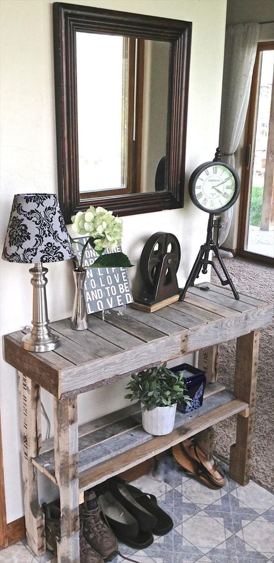 15 Pallet Table Head Turners for Your Home - Useful DIY Projects