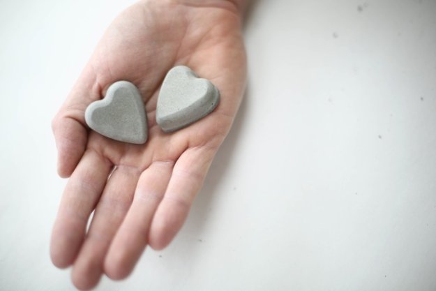 Sweet concrete heart magnets