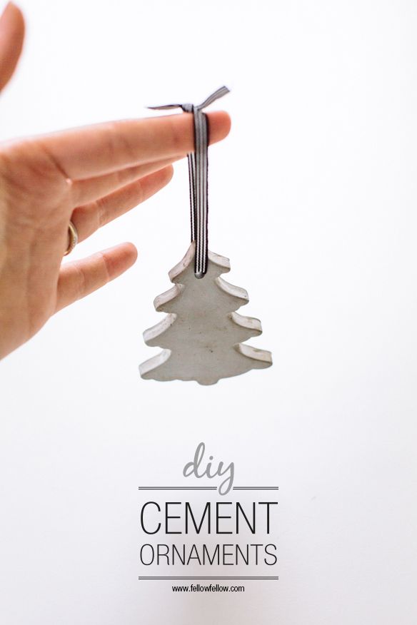 DIY Christmas cement decorations