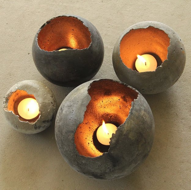 Impressive globe candle holders