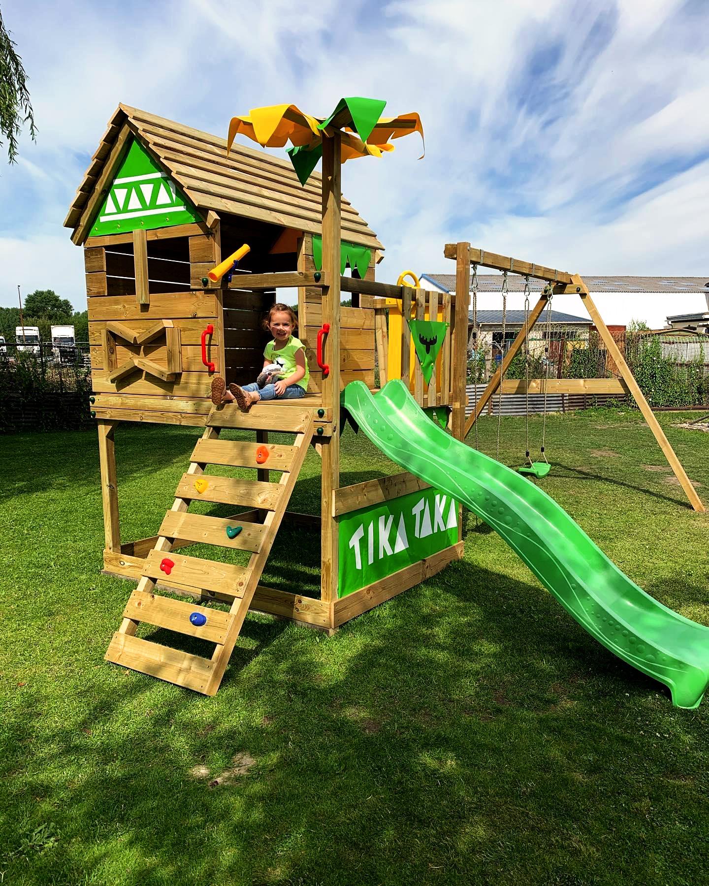 A Climbing Frame for Your Kids Will Keep Boredom at Bay