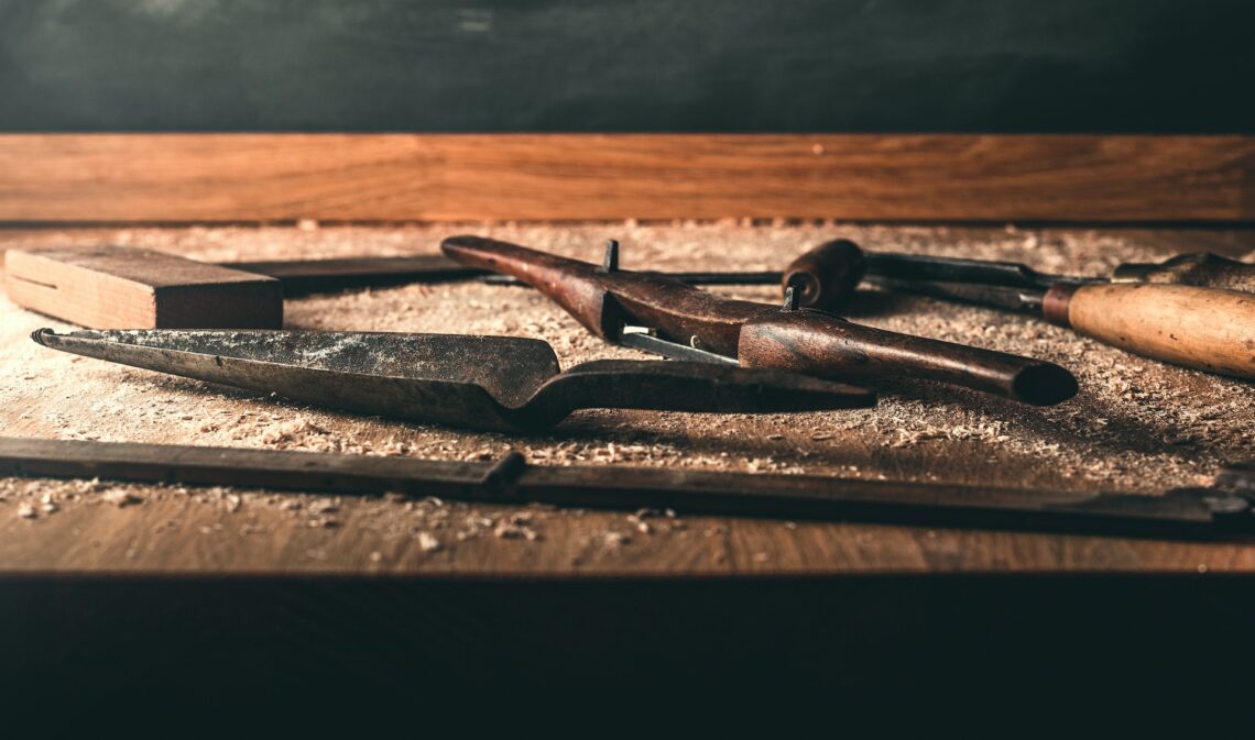 How Bespoke Carpentry Enhances Commercial Interiors